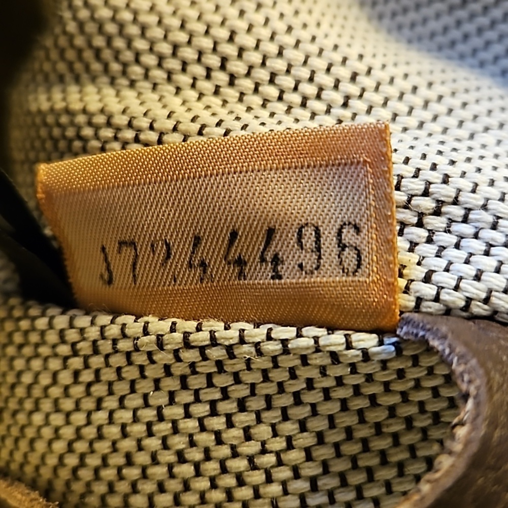 Dooney & Bourke Brown Pebble Leather Bucket Shoulder Bag - Picture 6 of 7